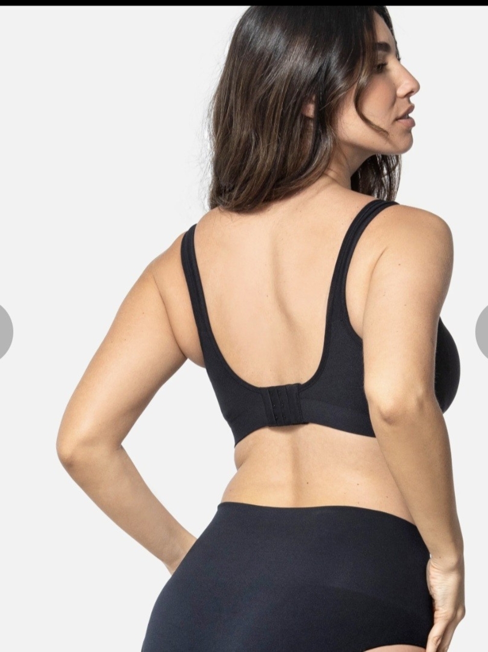 Underoutfit Comfort Shaping Bra - Picture 2 of 12